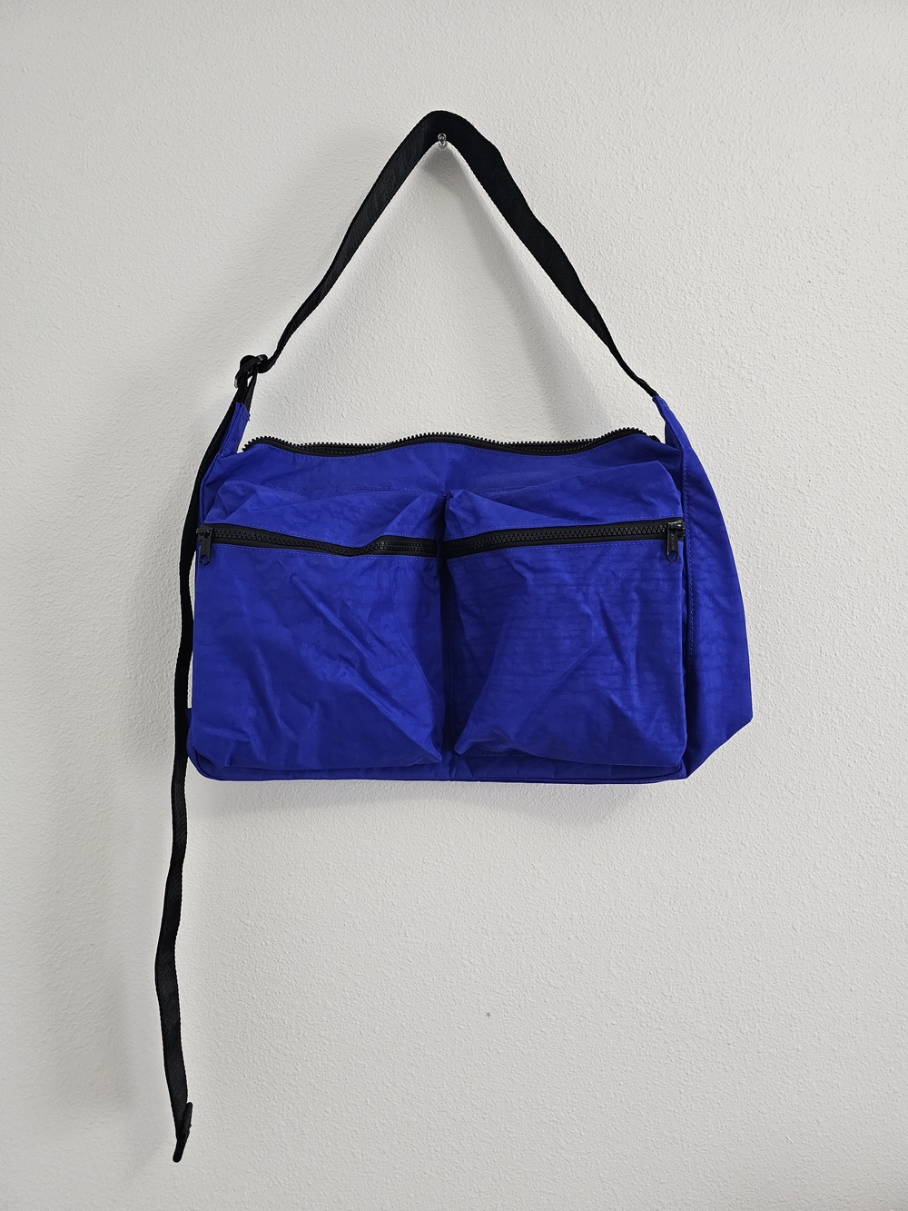 Baggu Large Cargo Crossbody Bag - Picture 2 of 7
